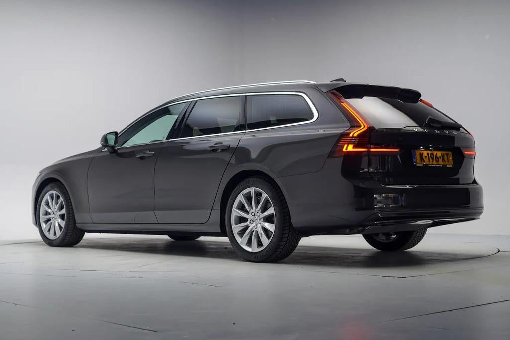 Volvo V90 2.0 B4 Insription Aut. [ Adapt.cruise H/K Comfort-, Auto's, Automaat, 4 cilinders, 1726 kg, 102 €/maand