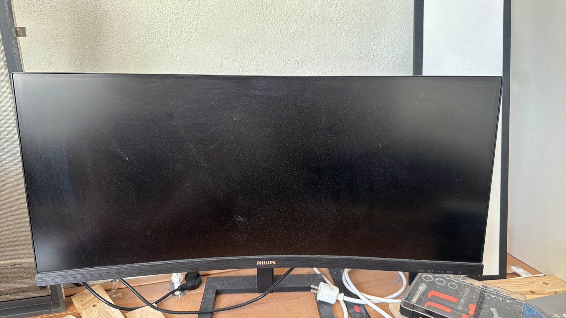 2 kappote monitors, Computers en Software, Monitoren, Ophalen of Verzenden, Zo goed als nieuw, IPS