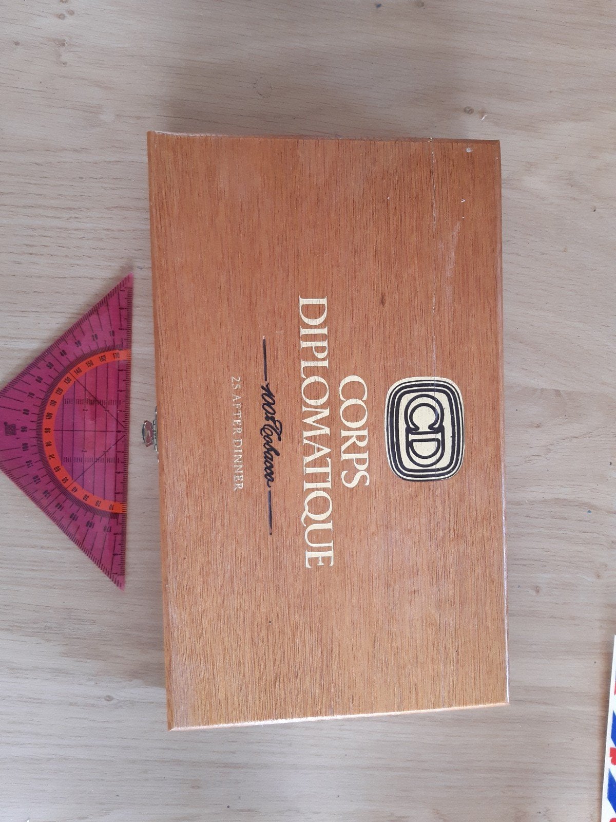 Houten sigarenkistje Corps Diplomatique, Ophalen of Verzenden, Gebruikt, Bruin, Hout
