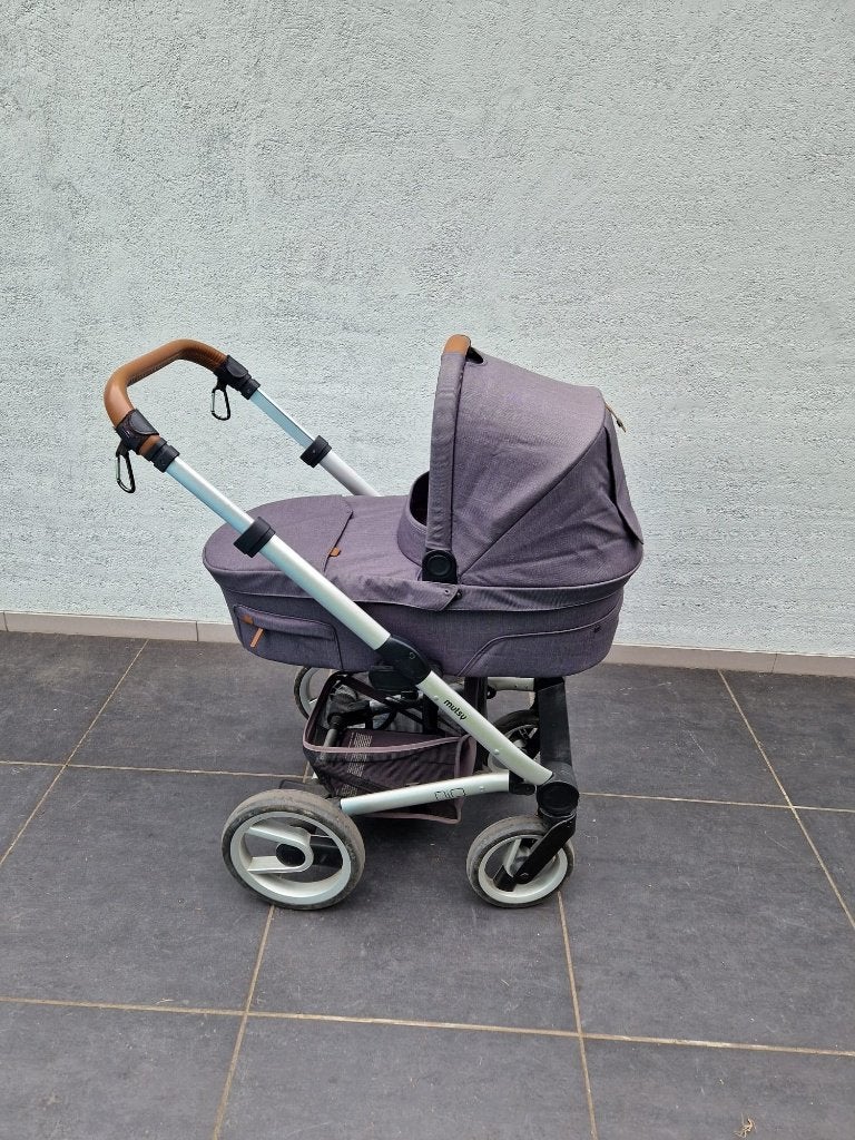 Kinderwagen Mutsy Nio met accessoires, Ophalen, Zo goed als nieuw, Combiwagen, Mutsy
