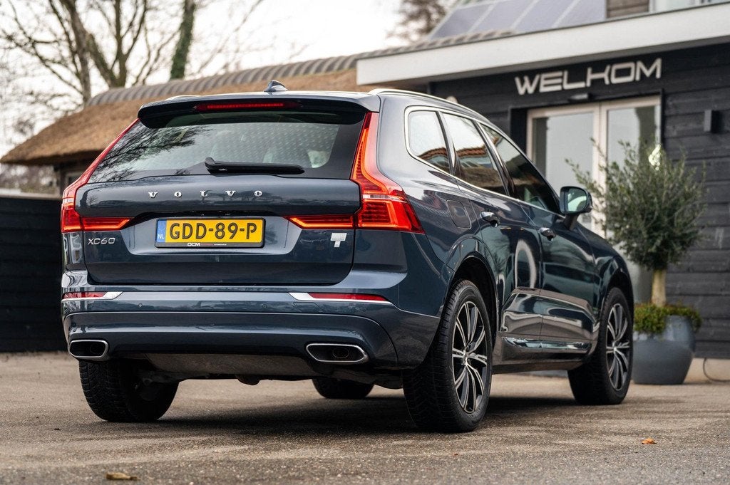 Volvo XC60 2.0 Recharge T8 AWD Inscription SOH 100% I Panora, Auto's, Volvo, Automaat, 1969 cc, Blauw, Bedrijf