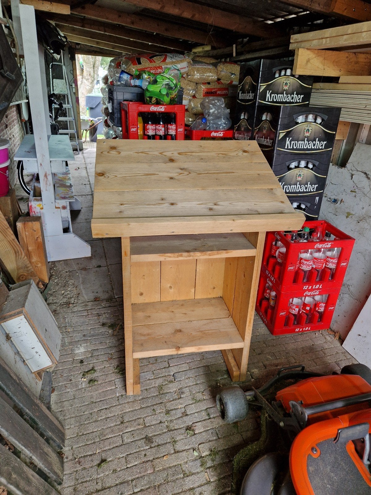 Houten lessenaar / spreektafel, Ophalen, Gebruikt, Hout, Bruin