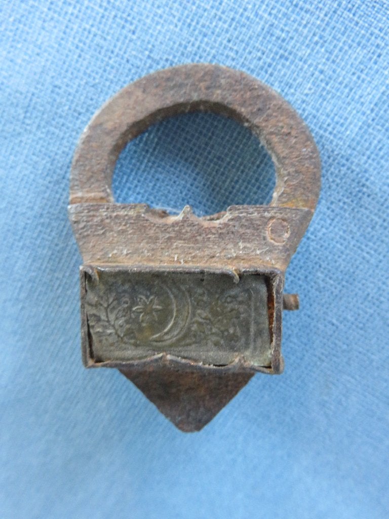 Slot in ijzer - 16e - 18e eeuw - bodemvondst, Antiek en Kunst, Ophalen of Verzenden