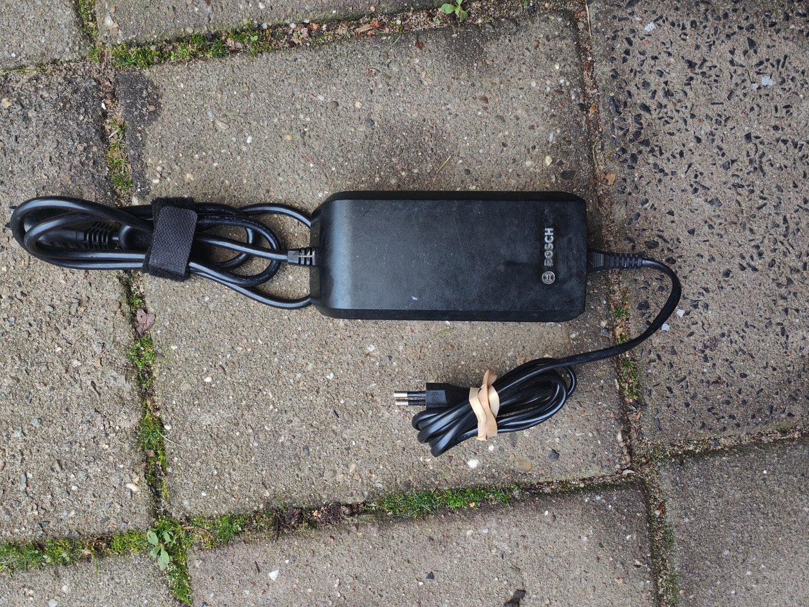 Bosch eBike Acculader 36V 2A Compact Charger, Gebruikt
