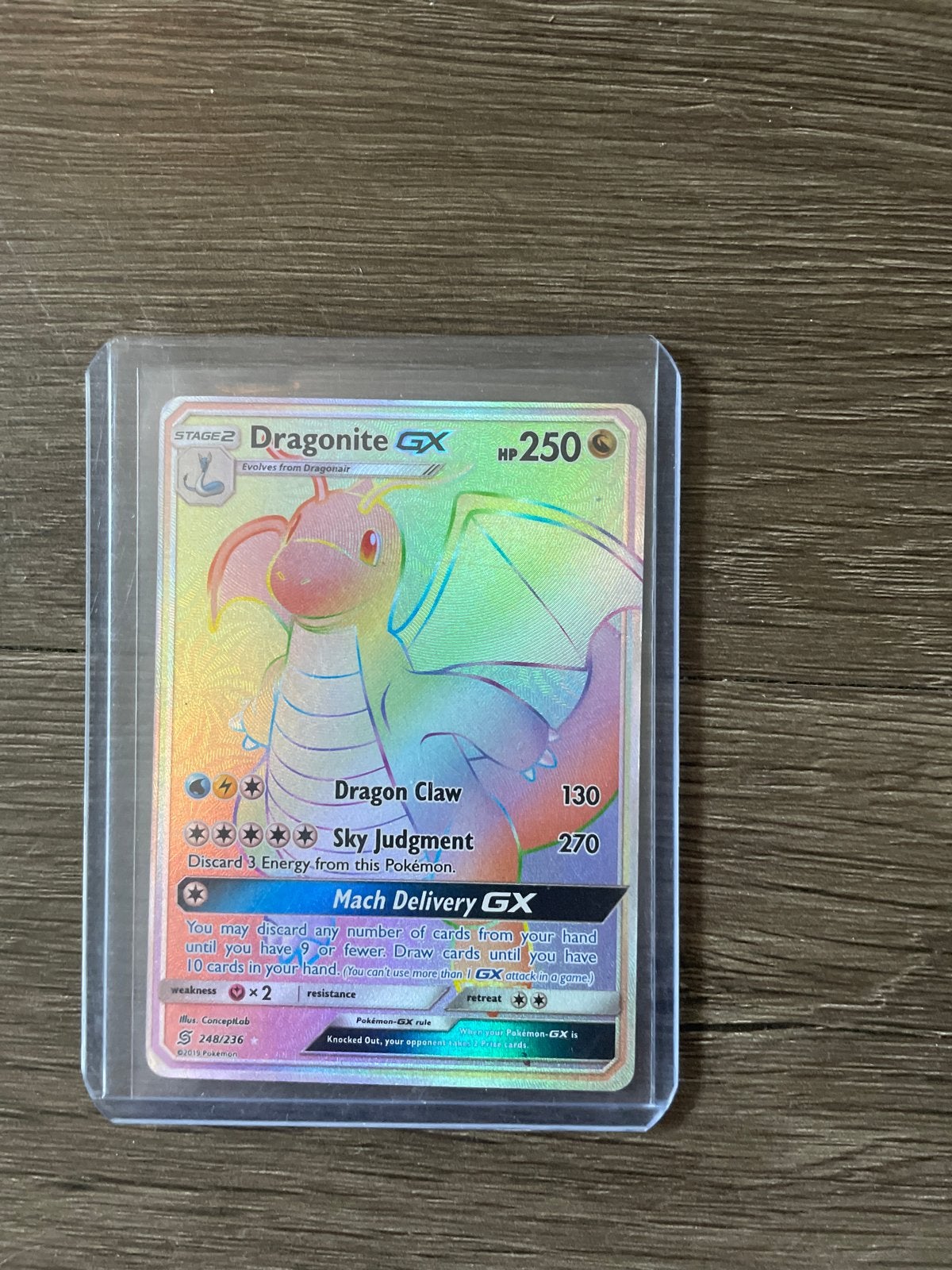 Dragonite GX Rainbow Rare Pokémon Kaart (248/236), Hobby en Vrije tijd, Ophalen of Verzenden, Zo goed als nieuw, Losse kaart, Foil