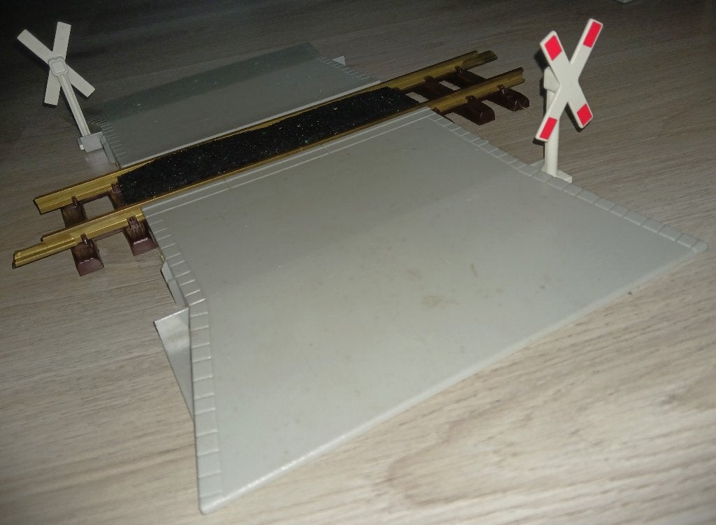 Spoor G LGB / Playmobil onbewaakte overweg met Andreas kruis, Gebruikt, Gelijkstroom, Overige typen, Ophalen of Verzenden
