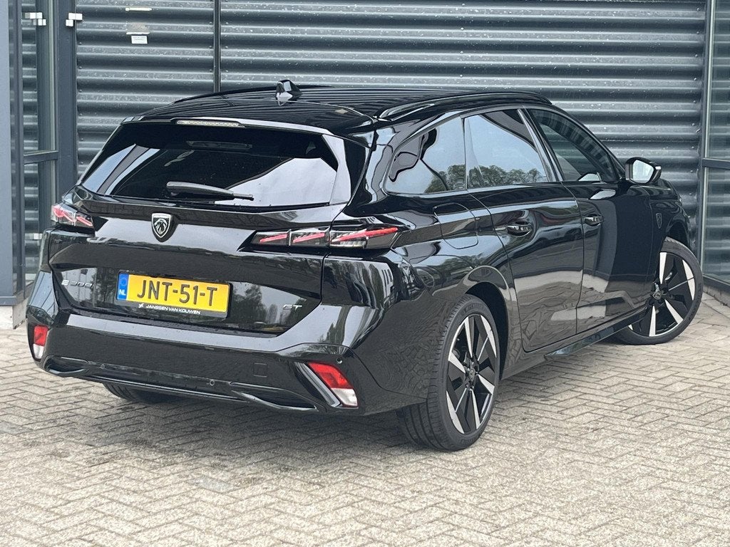 Peugeot e-308 SW GT 54 kWh Alcantara Massage 360 Warmtepomp, Auto's, Peugeot, 156 pk, Zwart, Origineel Nederlands, Automatische klimaatregeling