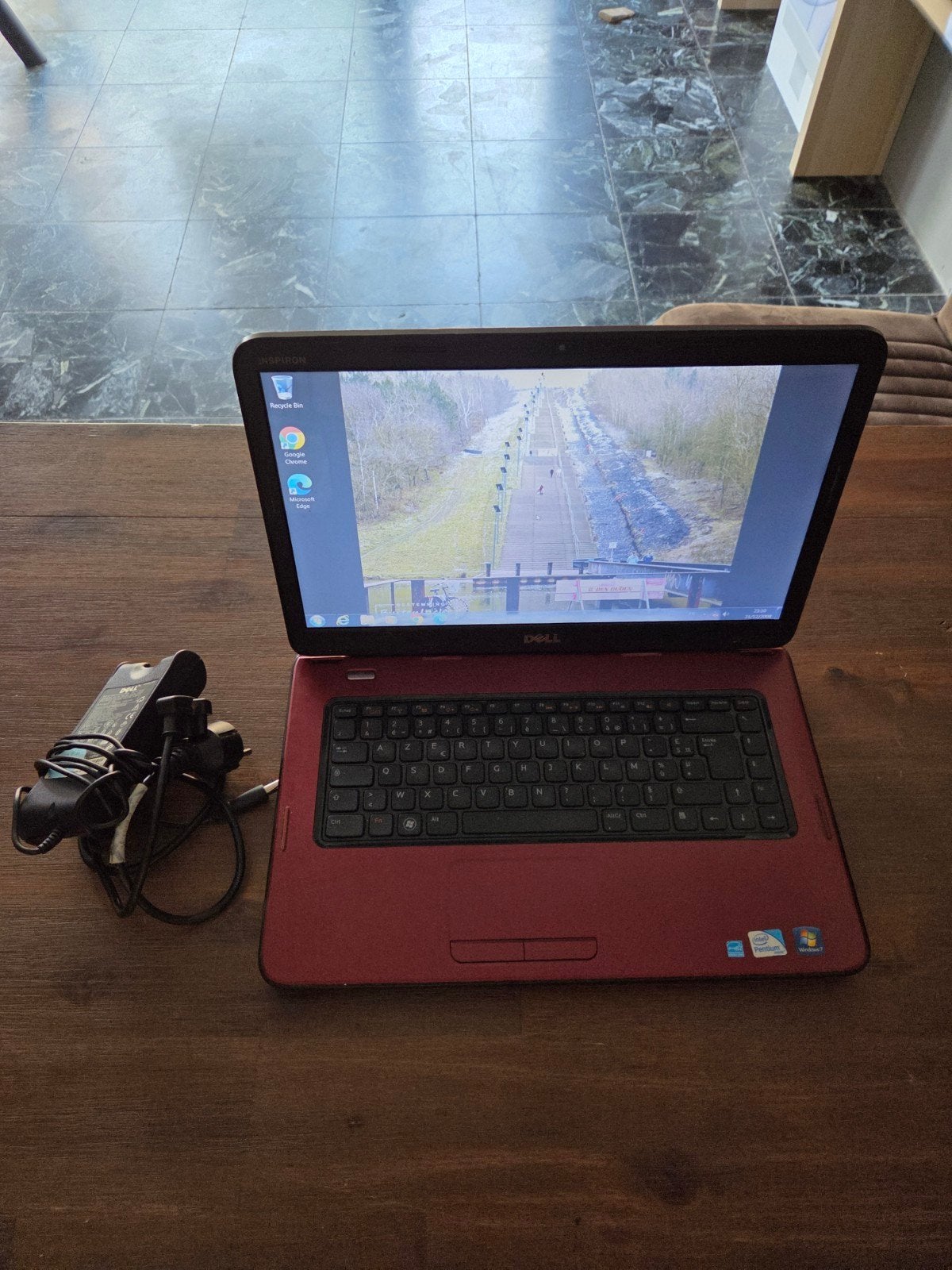 Dell Inspiron N5050 Windows 7 Pro 6GB RAM 500GB HDD, Gebruikt, HDD, 500GB, Ophalen of Verzenden