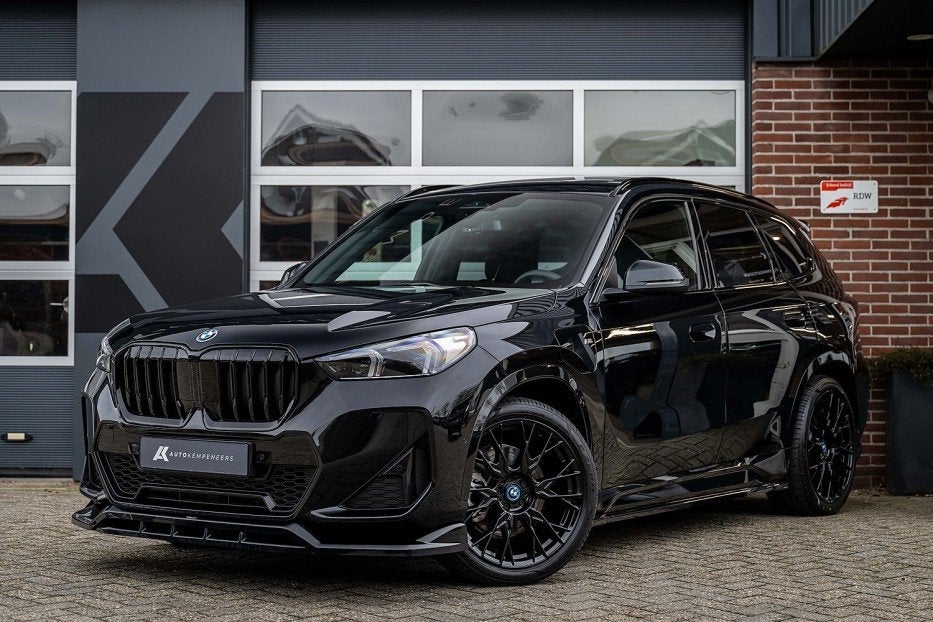 BMW X1 xDrive25e M Sport | Panorama | Driving Ass. Prof. | H, Alcantara, Zwart, Bedrijf, Vierwielaandrijving