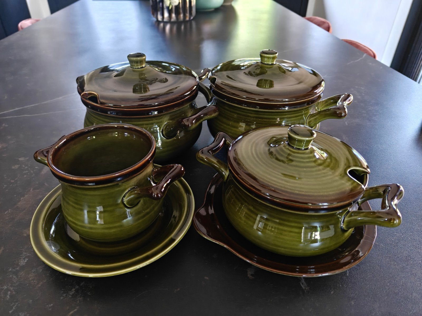 Vintage Royal Goedewaagen soepkommen / terrines – olijfgroen, Ophalen