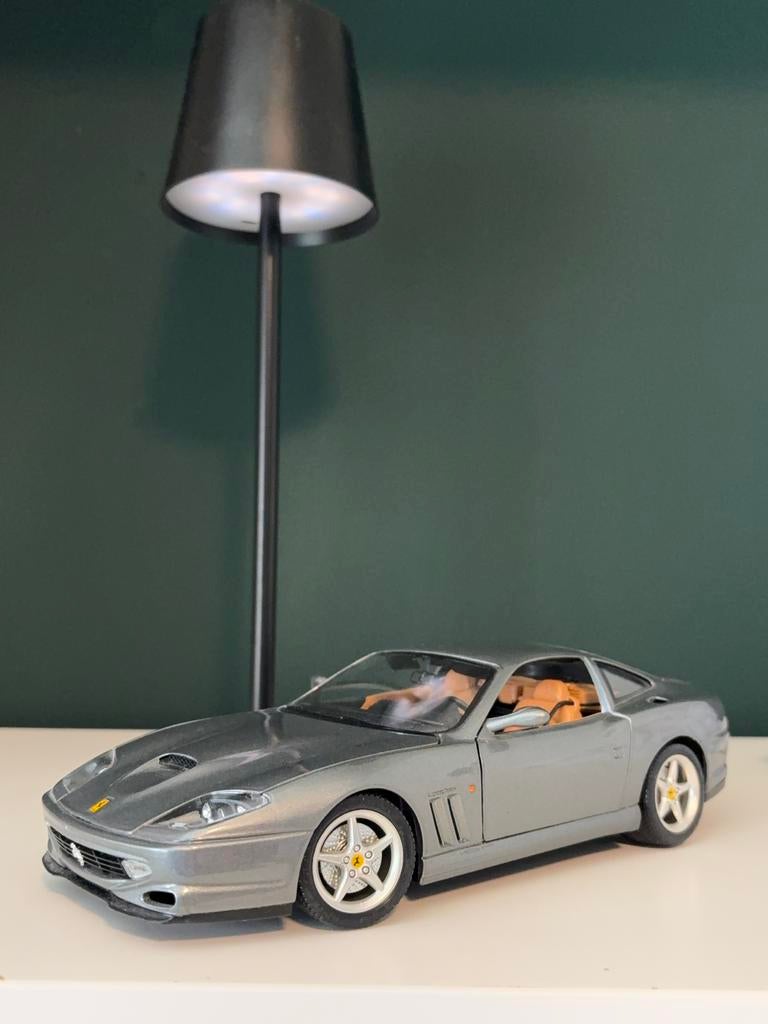 Ferrari 550 Maranello 1:18 Bburago, Ophalen of Verzenden, Zo goed als nieuw, Auto, Overige merken