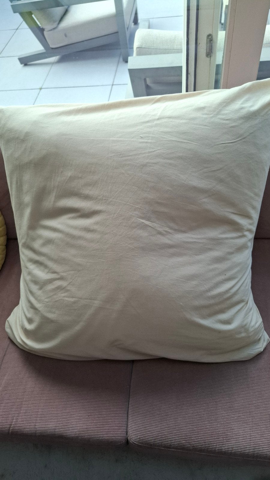 nieuw: groot kussen 80x80 met zandkleurige hoes h&m HOME, Huis en Inrichting, Woonaccessoires | Kussens, Wit, Nieuw, Ophalen of Verzenden