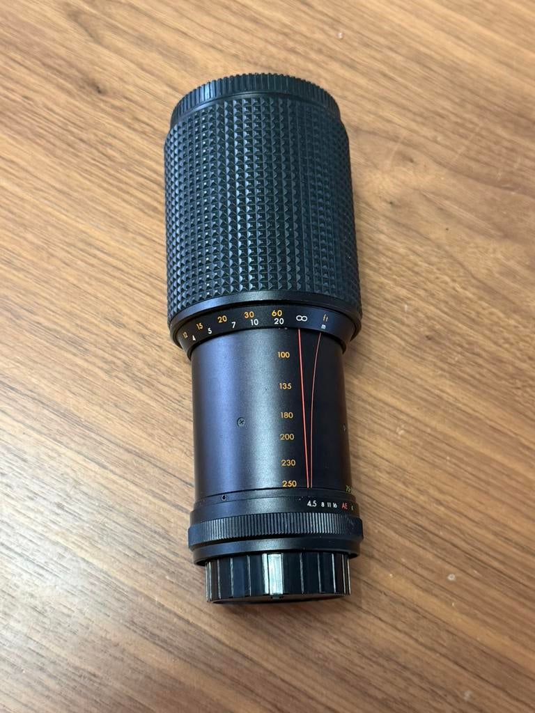 Makinon 75-250mm 1:4.5, Audio, Tv en Foto, Fotocamera's Analoog, Ophalen of Verzenden, Zo goed als nieuw