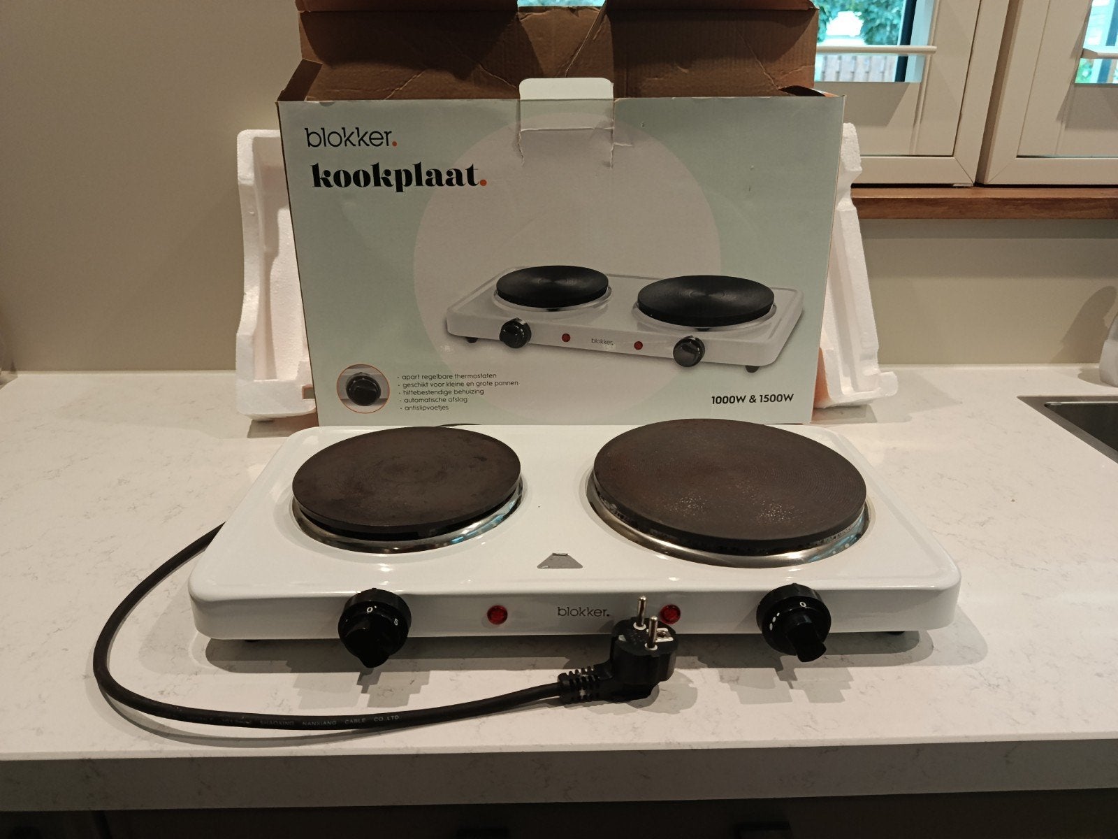 Blokker elektrische kookplaat 2 pitten (1000W & 1500W), Ophalen, Gebruikt, 3 kookzones of minder, Vrijstaand