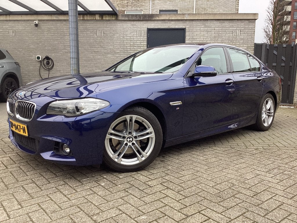 BMW 520i, 2016, 120dkm, NAP, NL-auto, M-sport., Auto's, Automaat, Dealer onderhouden, Achterwielaandrijving, 1995 cc