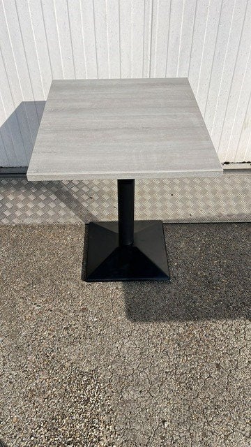 partij 31 horeca restaurant tafels 60x70 cm, Ophalen