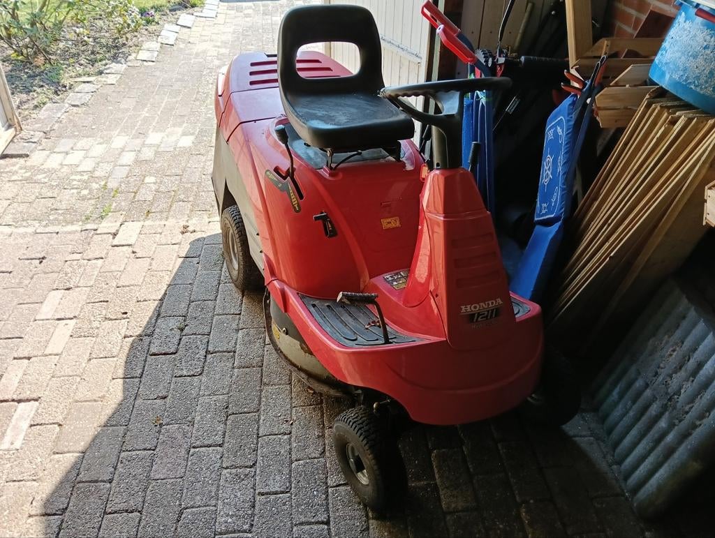 Honda zitmaaier opknapper - Ideaal voor de handige klusser, Ophalen, Honda, Gebruikt, Opvangbak