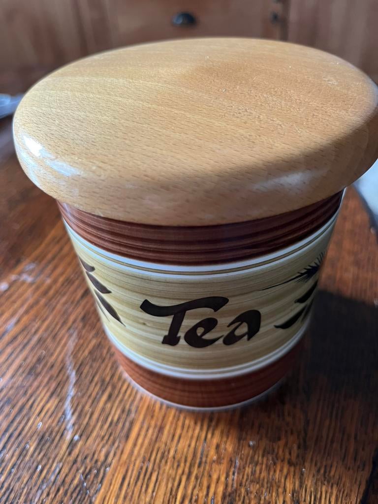 Voorraadpot tea. Engels hand painted porselein, Huis en Inrichting, Keuken | Servies, Ophalen, Overige typen, Zo goed als nieuw