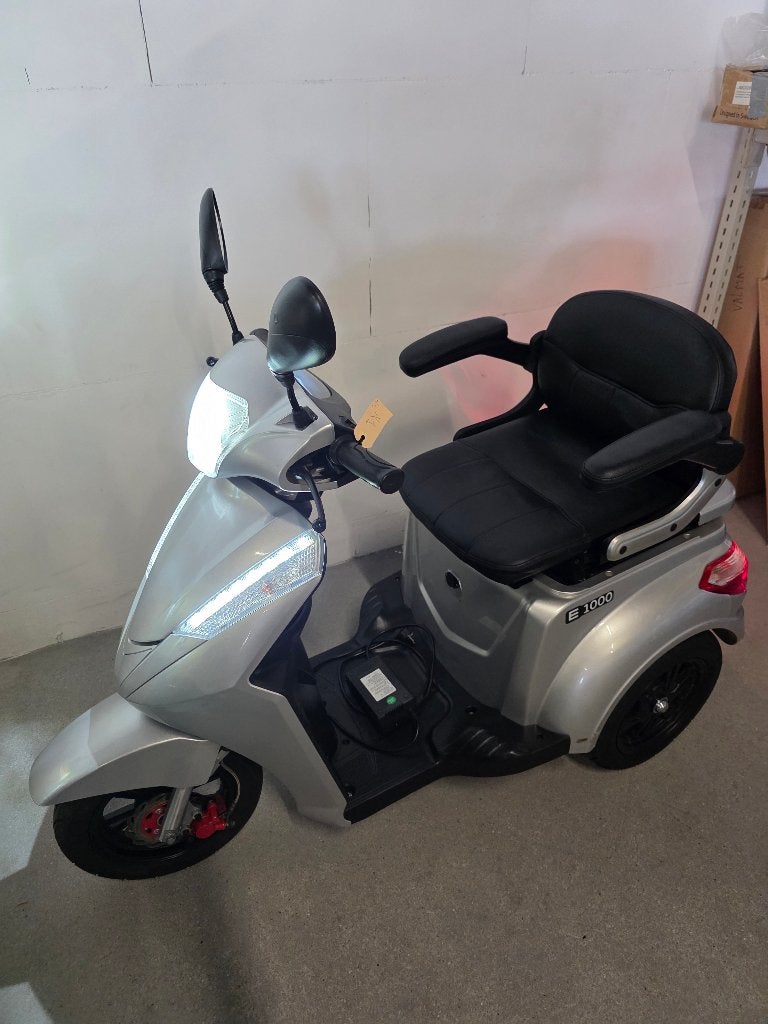 IVA E1000 3-wiel scootmobiel, Gebruikt, Ophalen, Overige merken, 16 km/u of meer