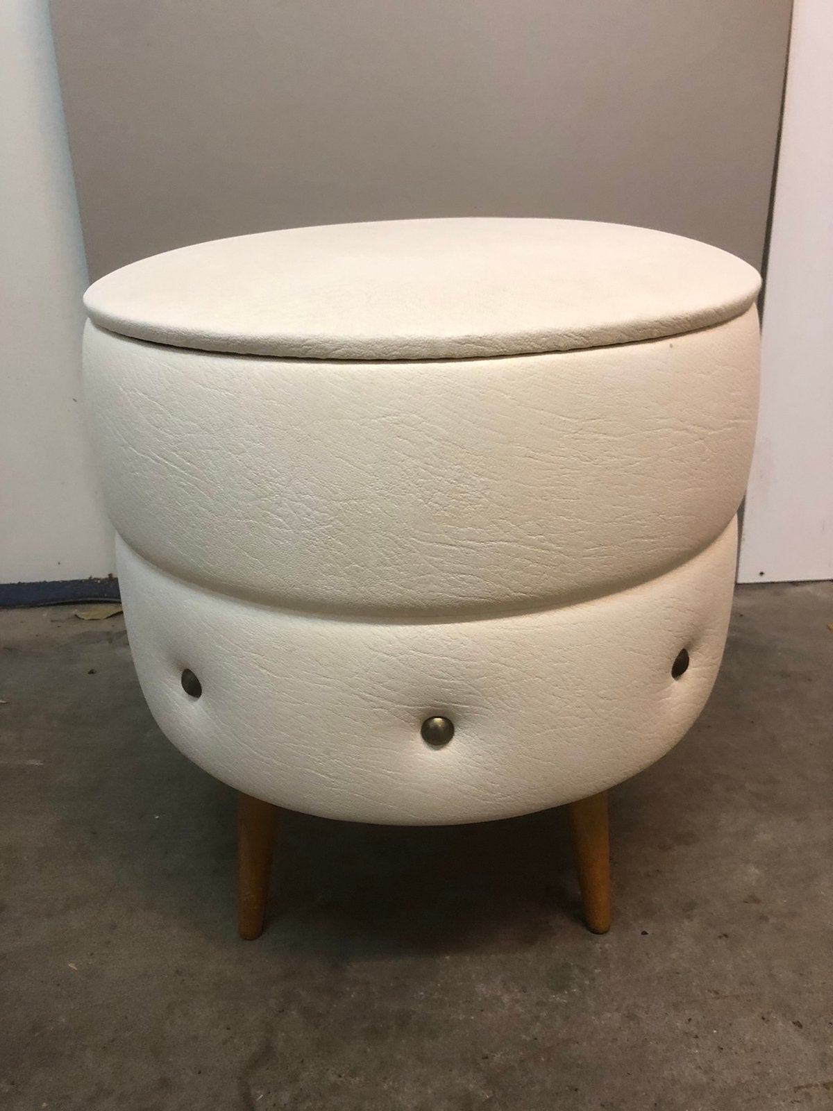 Vintage poef / naaibox, Ophalen of Verzenden, Zo goed als nieuw