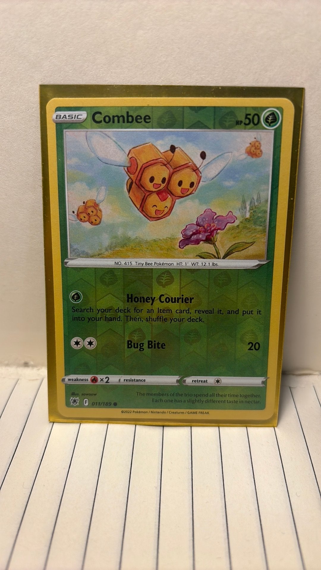 Combee 011/189 astral radiance reverse holo, Ophalen of Verzenden, Nieuw, Boosterbox