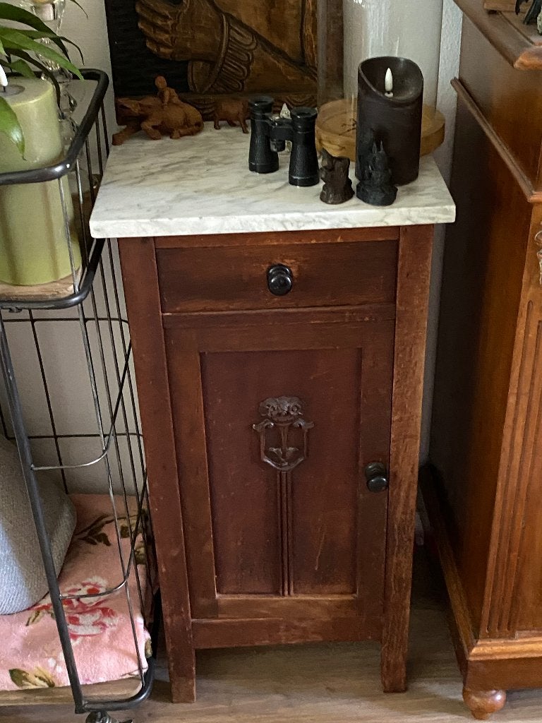 Antiek brocante kastje marmeren bld nachtkastje, Antiek en Kunst, Curiosa en Brocante, Ophalen
