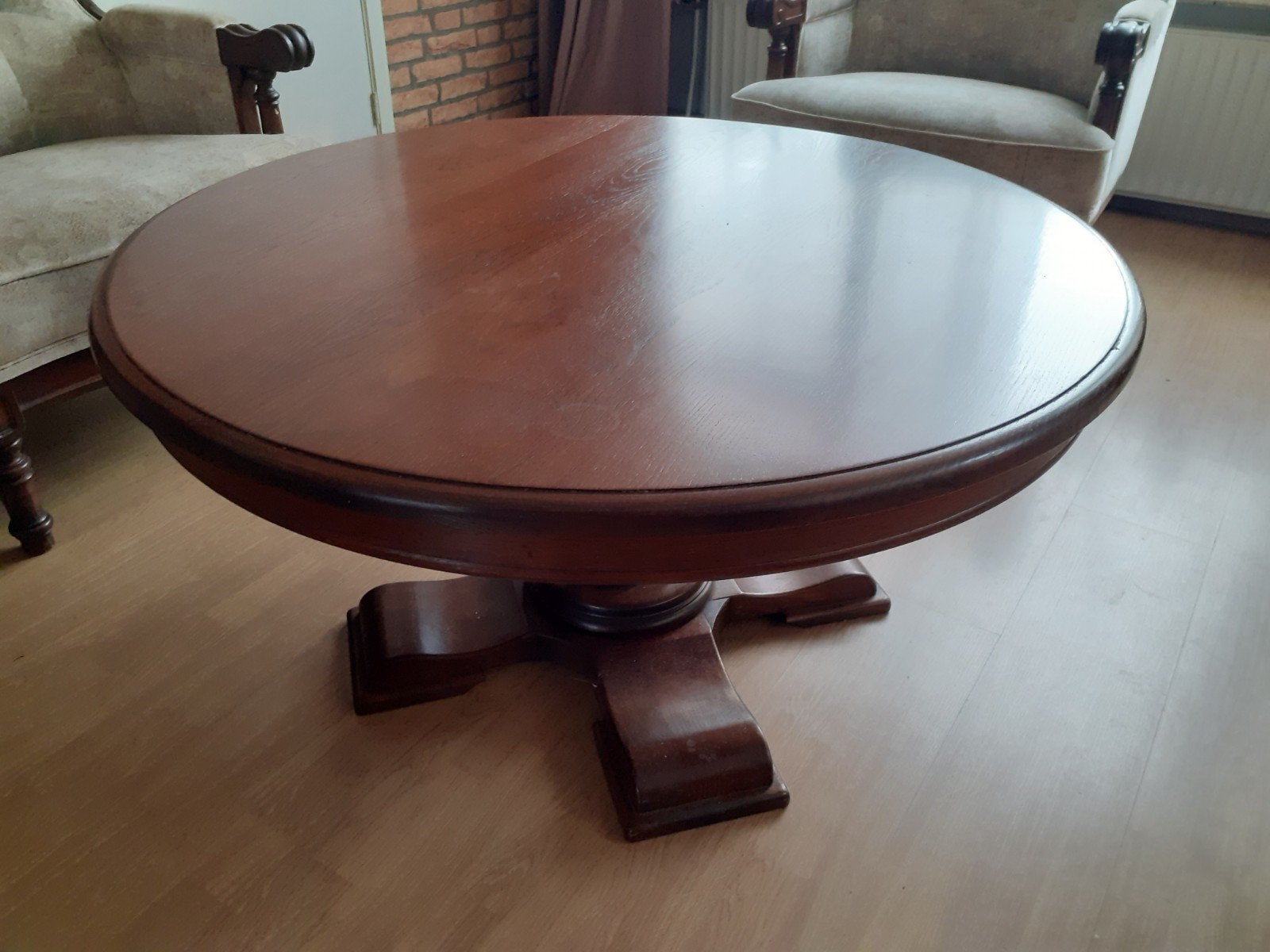 Salontafel donker hout, Ophalen, Gebruikt, 50 tot 100 cm, Rond