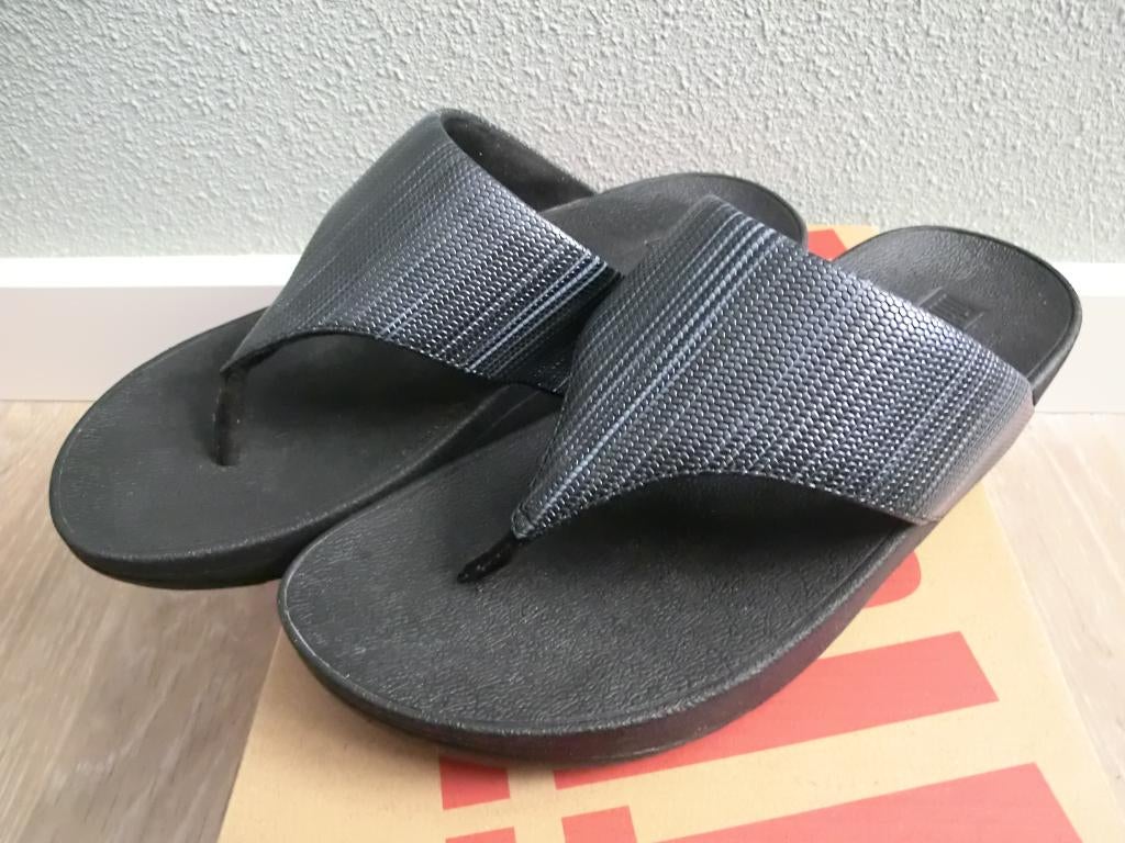 FitFlop dames slippers - maat 37, Kleding | Dames, Schoenen, Zwart, Zo goed als nieuw, Fitflop, Ophalen