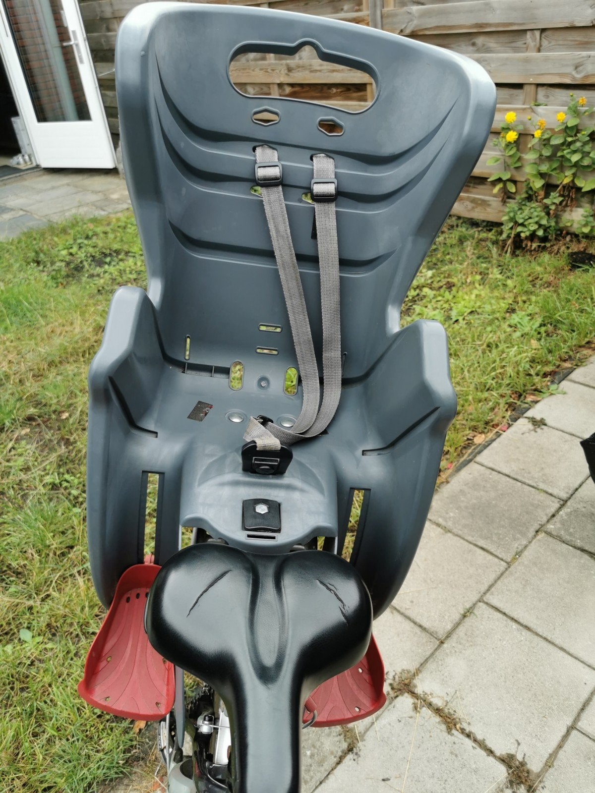 Gebruikt fietsstoeltje voor achterop de fiets, Achterzitje, Bellelli, Ophalen, 15 t/m 25 kg