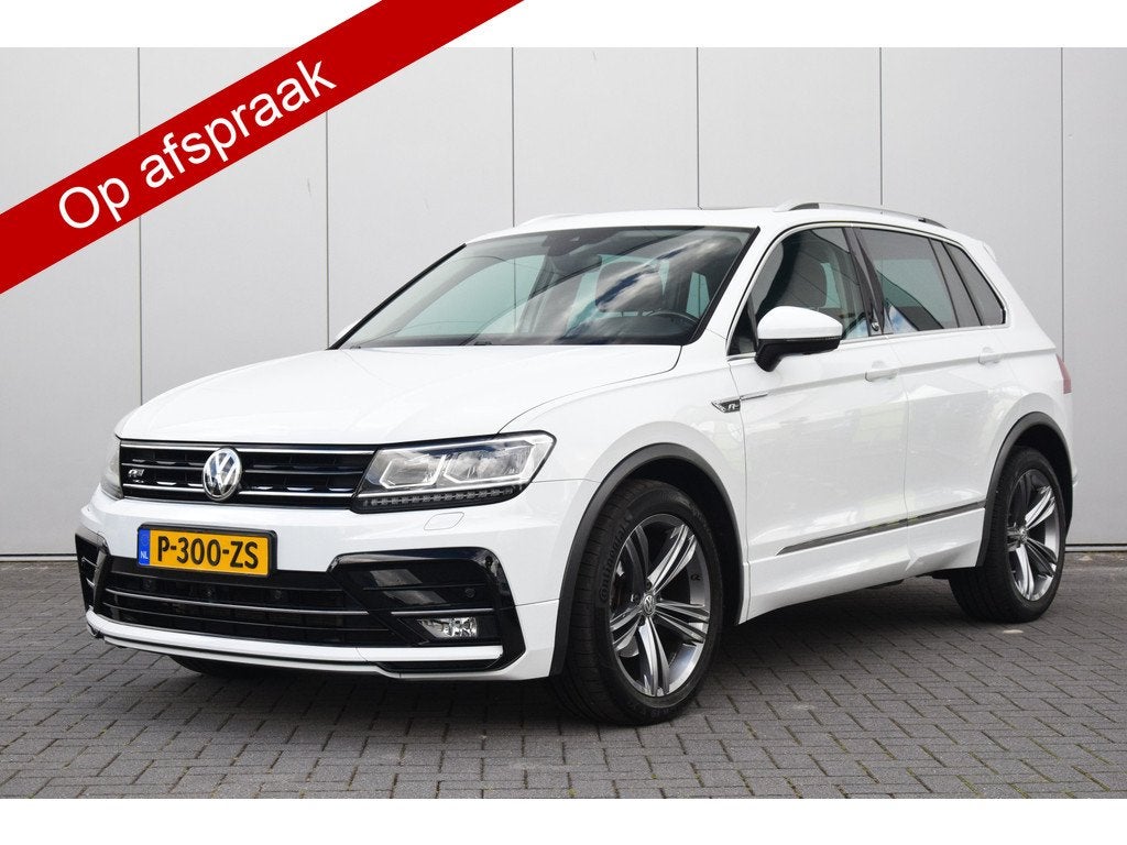 Volkswagen Tiguan 1.4 TSI ACT Comfortline Business R Sound C, Stof, 4 cilinders, 150 pk, Wit