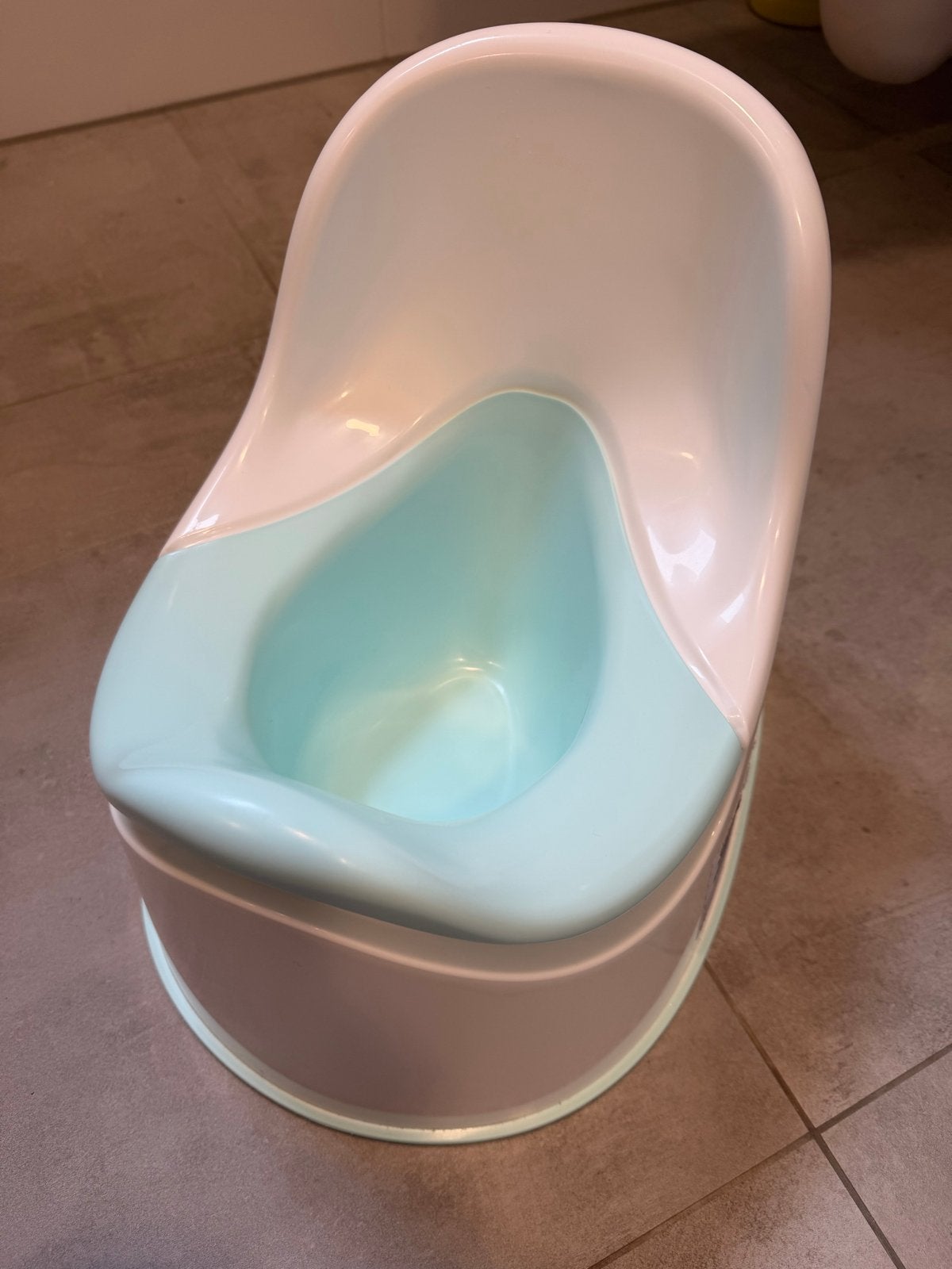 Ikea LOCKIG kinderpotje - Wit/lichtblauw, Ophalen, Zo goed als nieuw