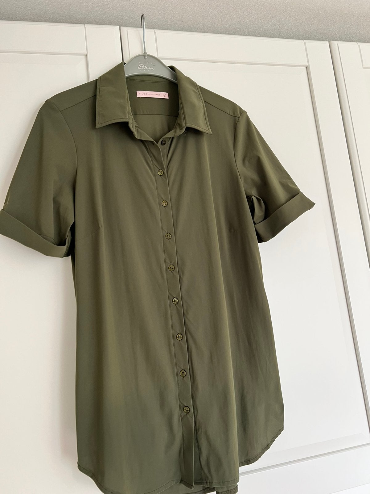 Studio anneloes Poppy fold summer blouse L army green, Kleding | Dames, Maat 42/44 (L), Ophalen of Verzenden, Zo goed als nieuw
