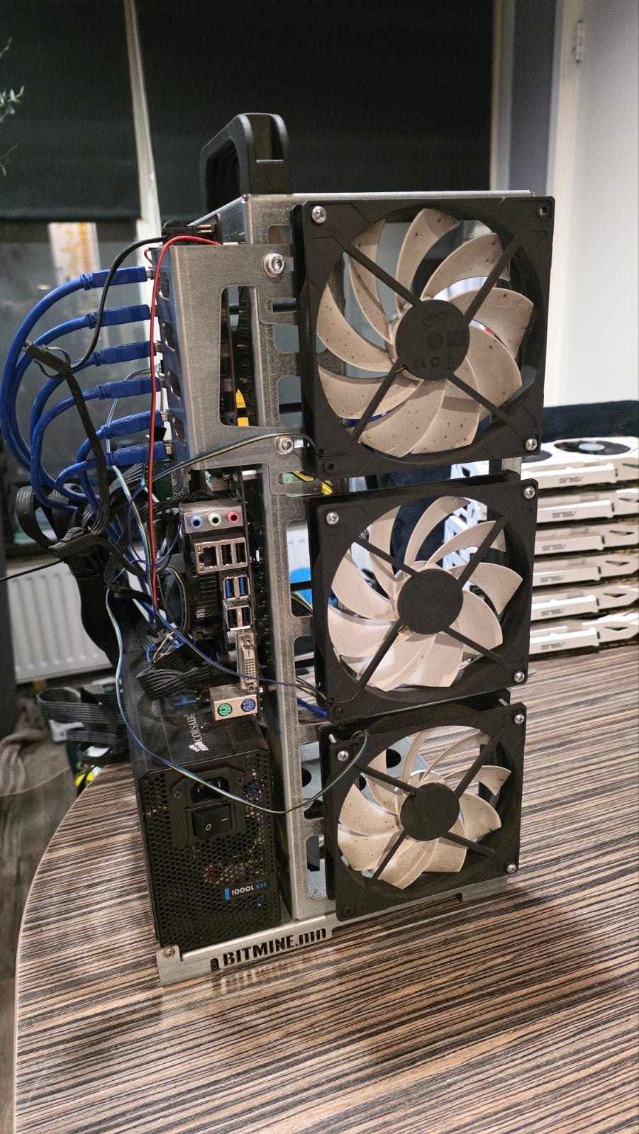 Mining Rig Frame met Moederbord en Voeding, Gebruikt, Trompstraat 16, Info@usazport.nl, Usasport
