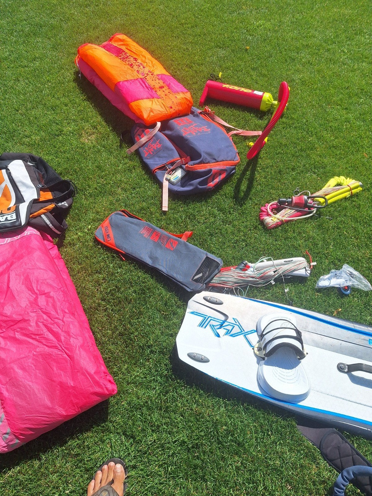 Complete kitesurfset van F-One met bandits 9 en 11, Ophalen, Kitesurf-set, Twintip, 11 m²