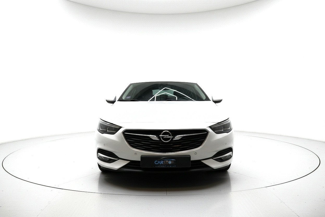 Opel Insignia Grand Sport 1.5 Turbo Business Executive CAMER, Stof, Gebruikt, 4 cilinders, 700 kg