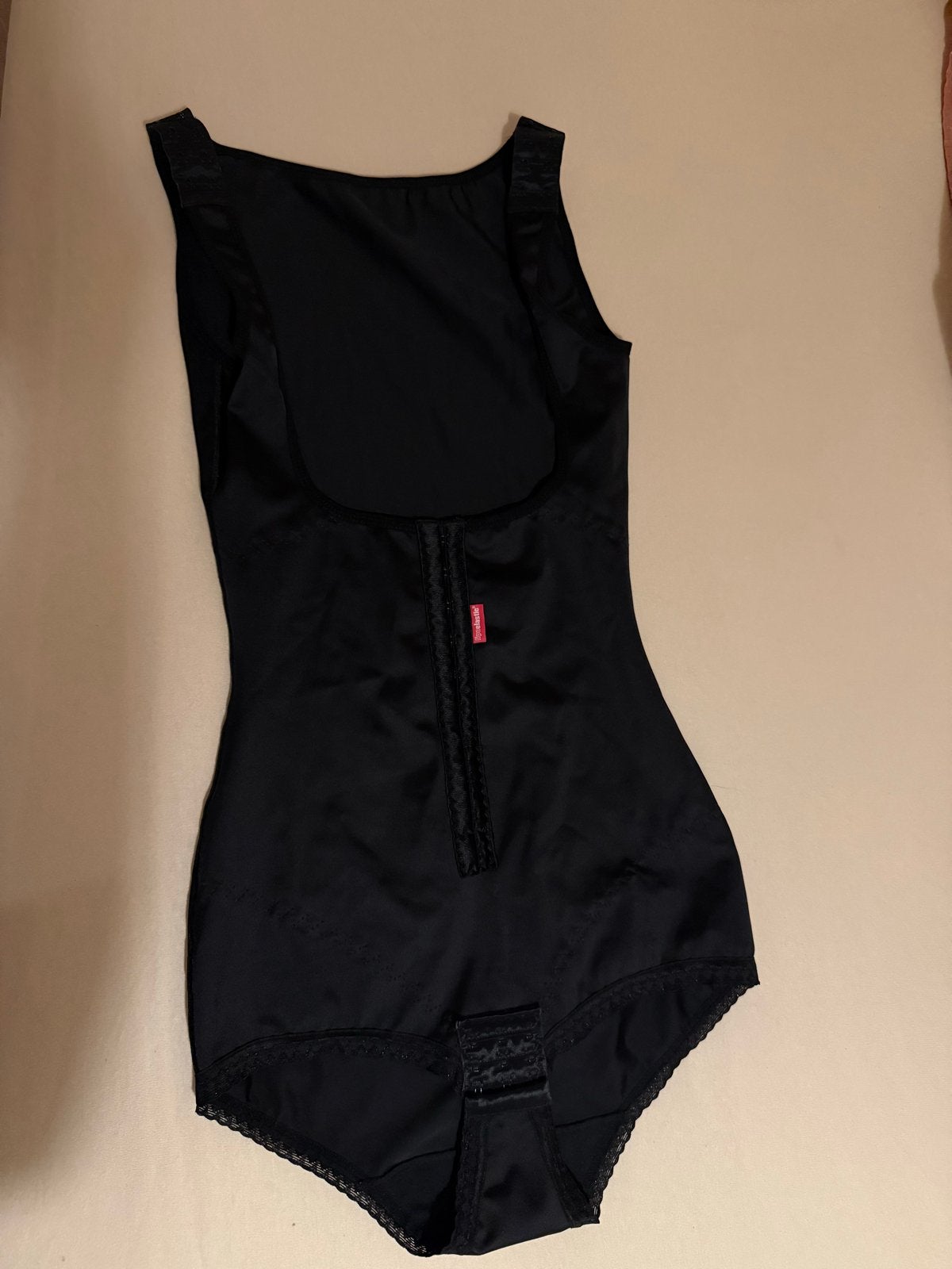 2x Faja - Corrigerend Bodypak Zwart Maat M, Ophalen of Verzenden, Zwart, Body of Korset