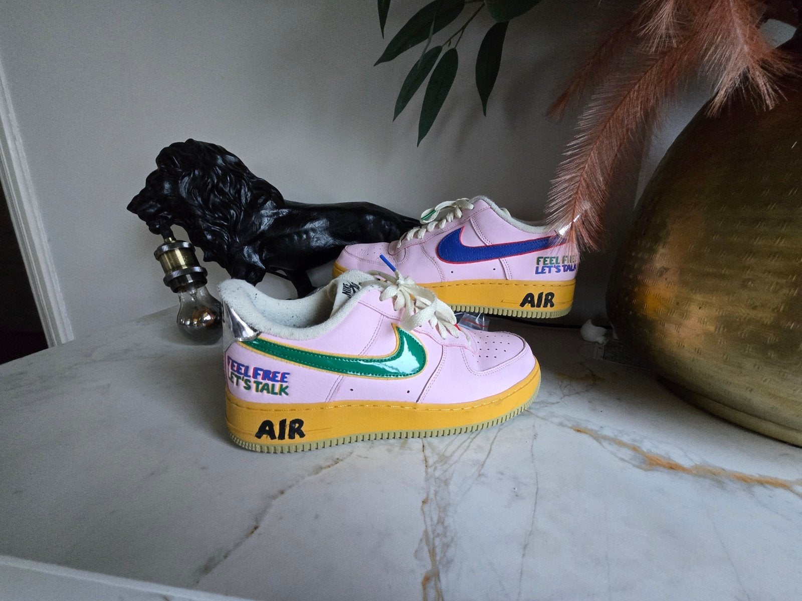 Nike Air Force 1 Low Feel Free, Let's Talk - Nieuwstaat, Ophalen of Verzenden, Zo goed als nieuw, Nike Air Force