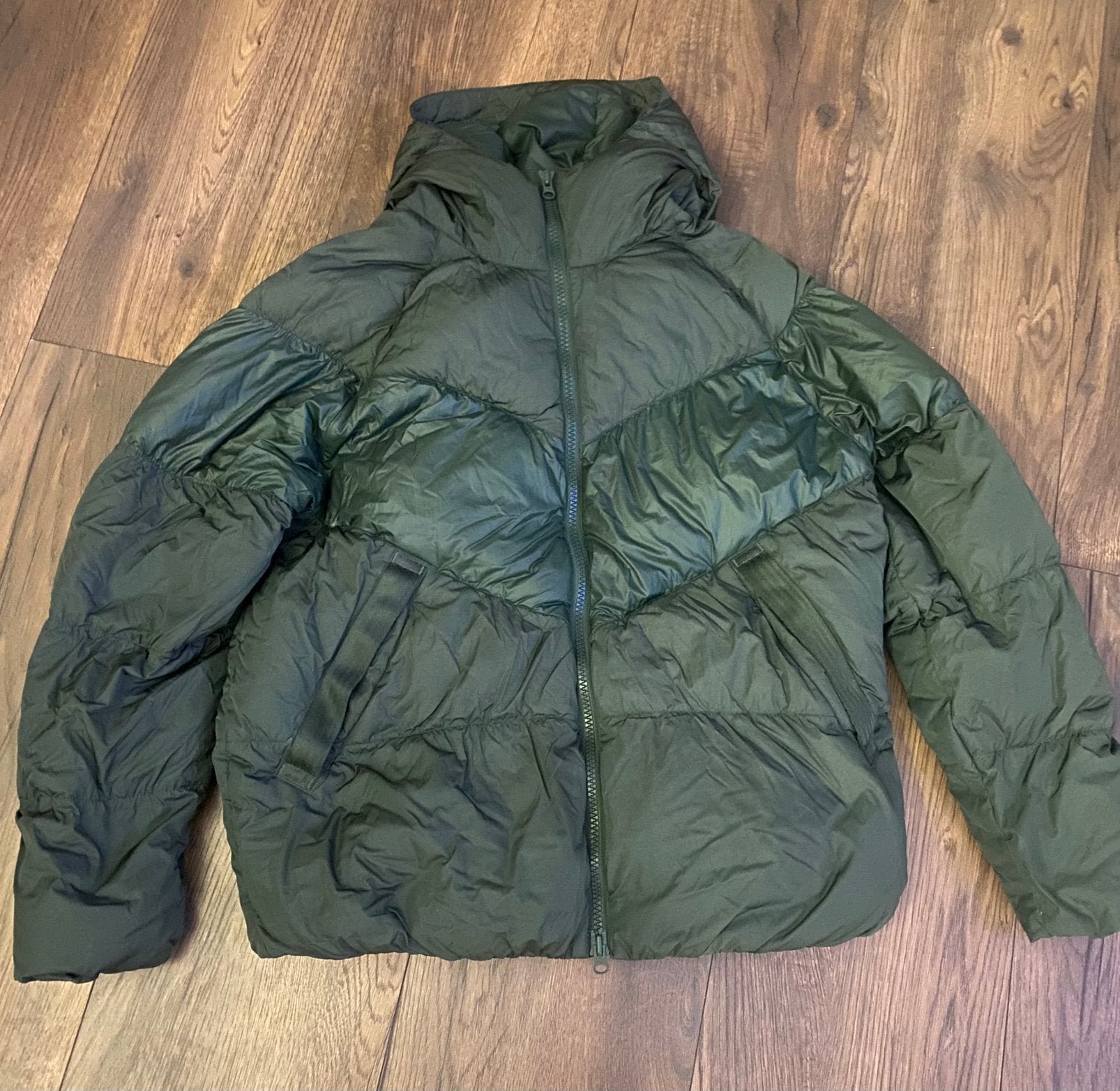 Nike jas, Ophalen of Verzenden, Zo goed als nieuw, Maat 48/50 (M), Groen