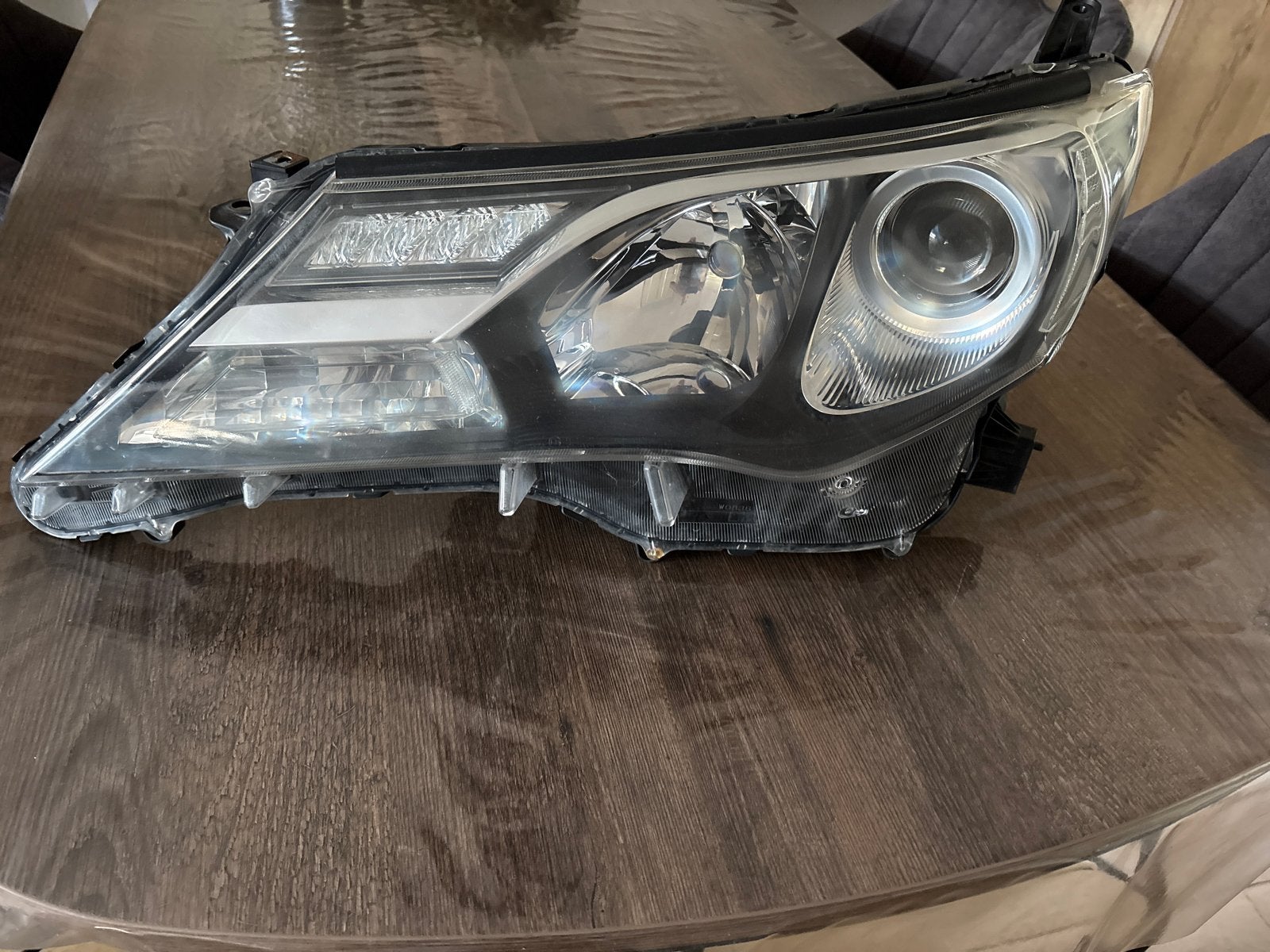 Koplamp Rav4 2013-2016 HB3 zonder elektrische stelmotor, Auto-onderdelen, Verlichting, Ophalen, Gebruikt
