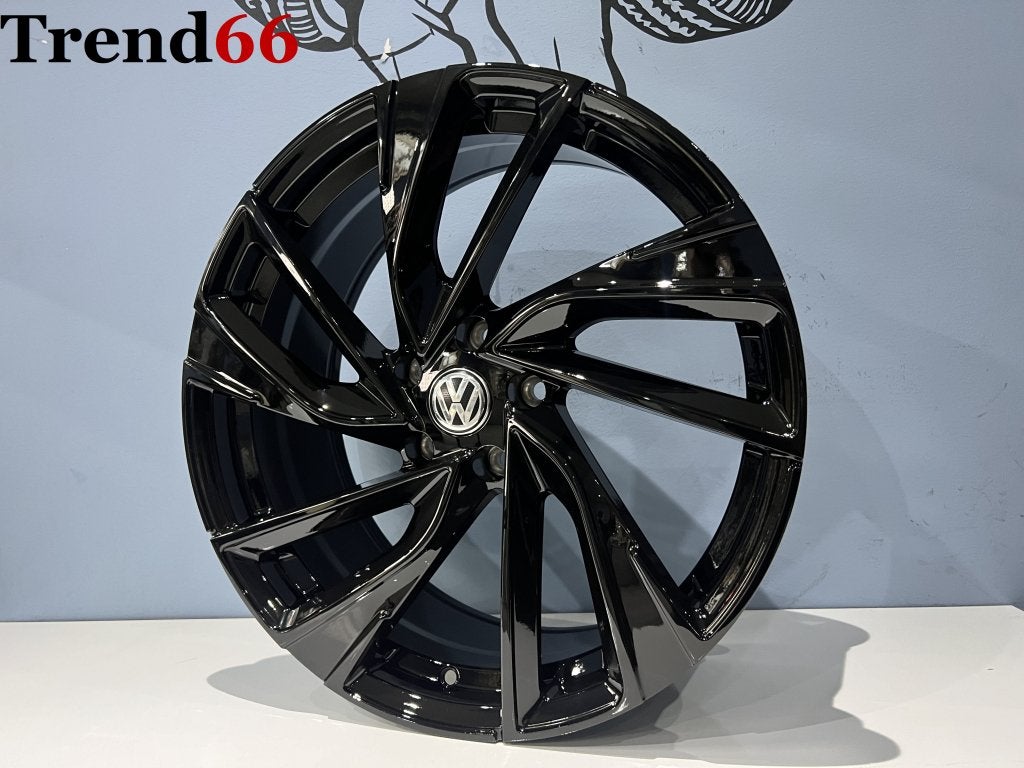 5x112 18'' Adelaide Vw Golf Caddy Troc Audi Seat Skoda, Niet ingevuld, 18 inch, Velg(en), Niet ingevuld