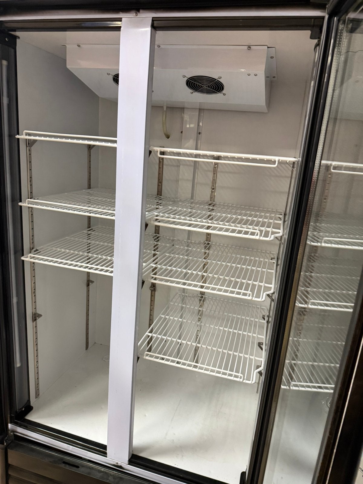 GGM Gastro Horeca Koelkast Dubbeldeurs (Zwart, Ophalen