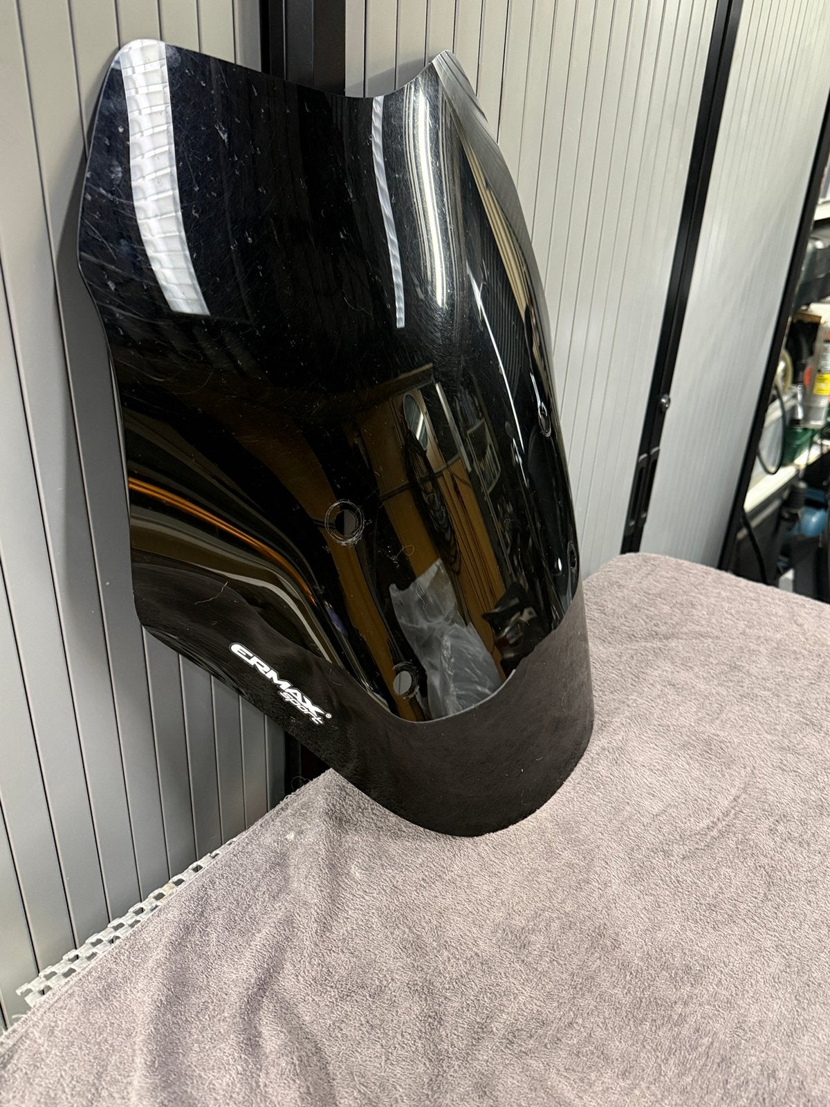 Orginele Piaggio en Puig schermen voor de mp3 400 500 530, Motoren, Ophalen, Zo goed als nieuw