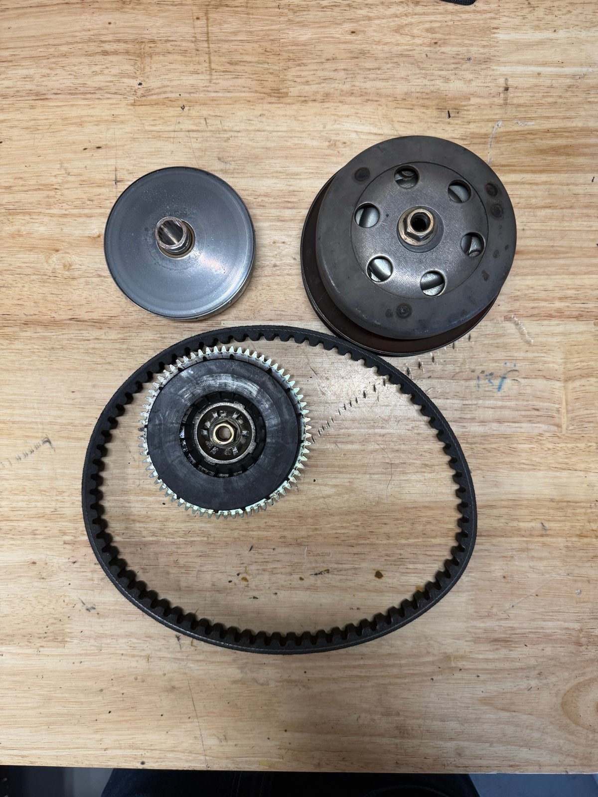 Overbrenging Variateur Koppeling V-Snaar Piaggio Vespa 4T, Fietsen en Brommers, Ophalen of Verzenden, Gebruikt, Overige typen