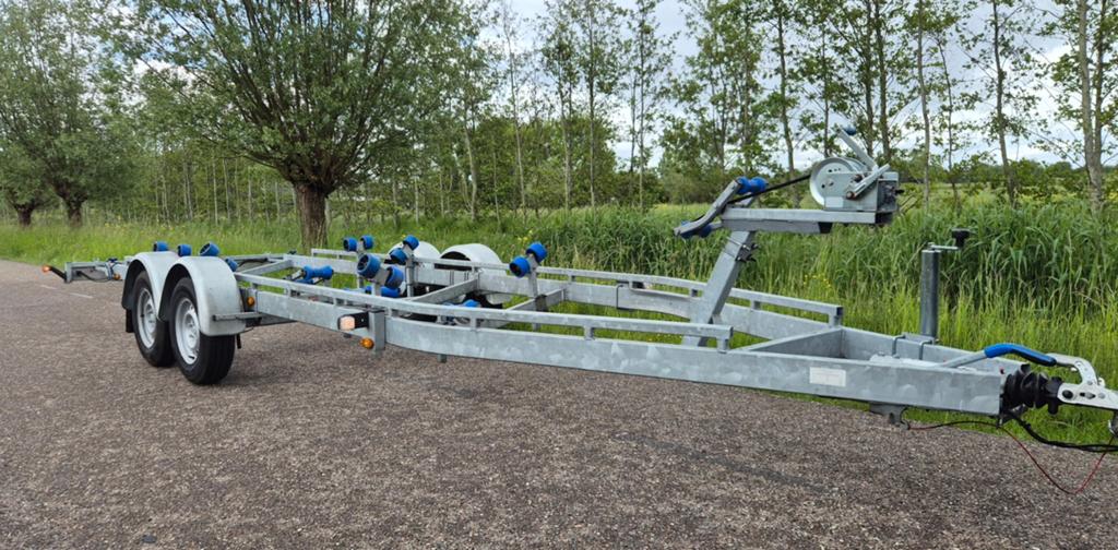 TTH boottrailer | 2000 kg | dubbelasser | 2016, Ophalen, 6 tot 9 meter, Overige typen, Zo goed als nieuw