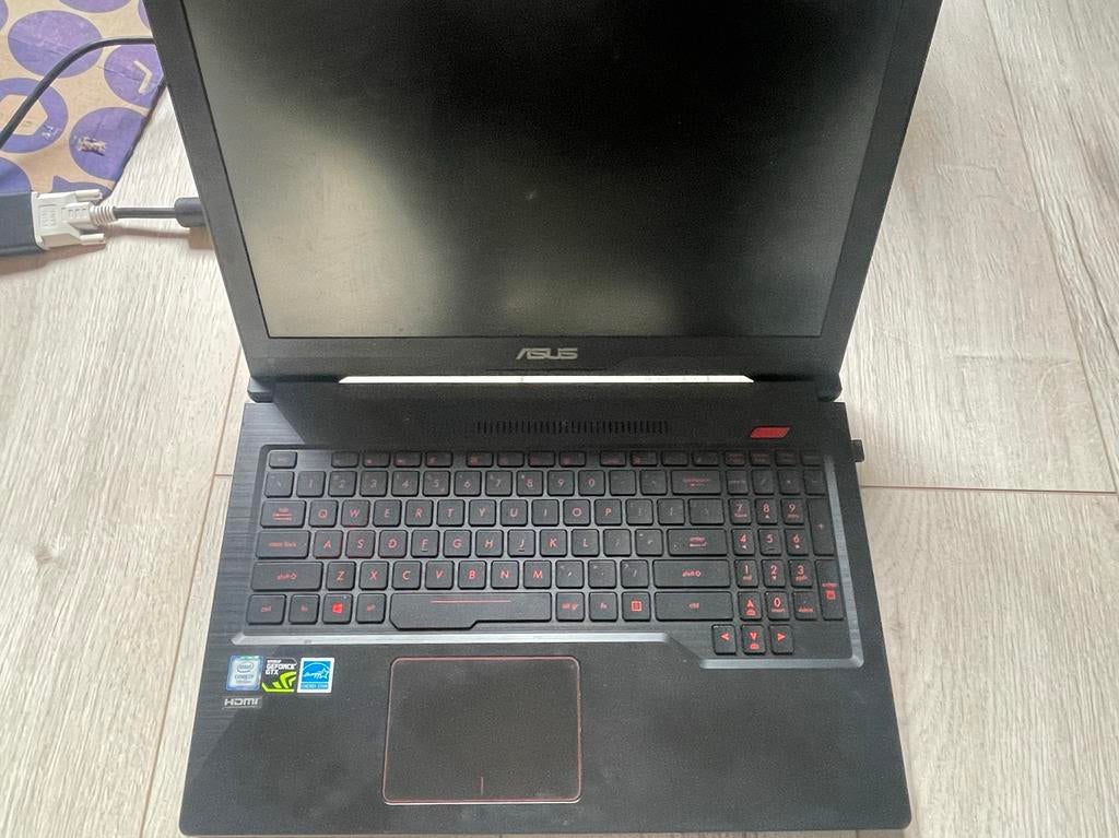 ASUS FX503V Gaming Laptop - Intel i7 7700HQ, NVIDIA GTX 1050, Ophalen, Gebruikt, 2 tot 3 Ghz, 8 GB