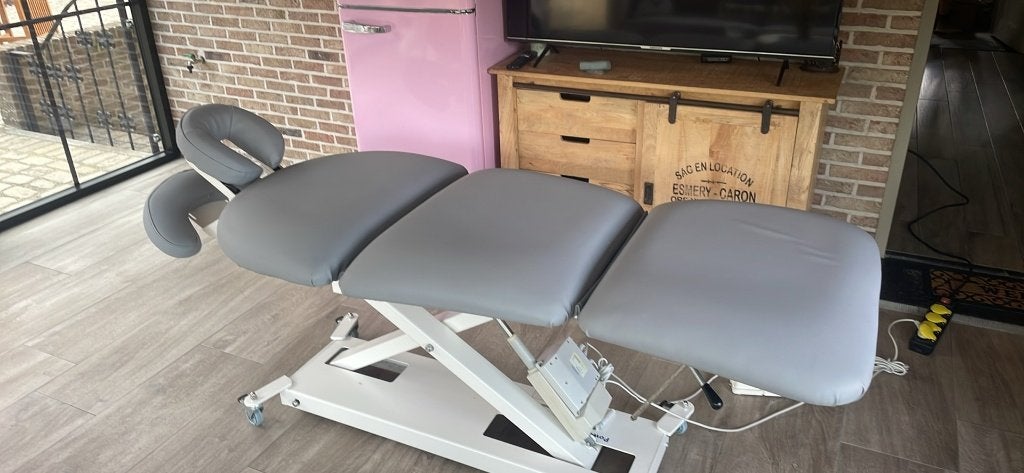 massagetafel, Ophalen, Zo goed als nieuw, Massagetafel