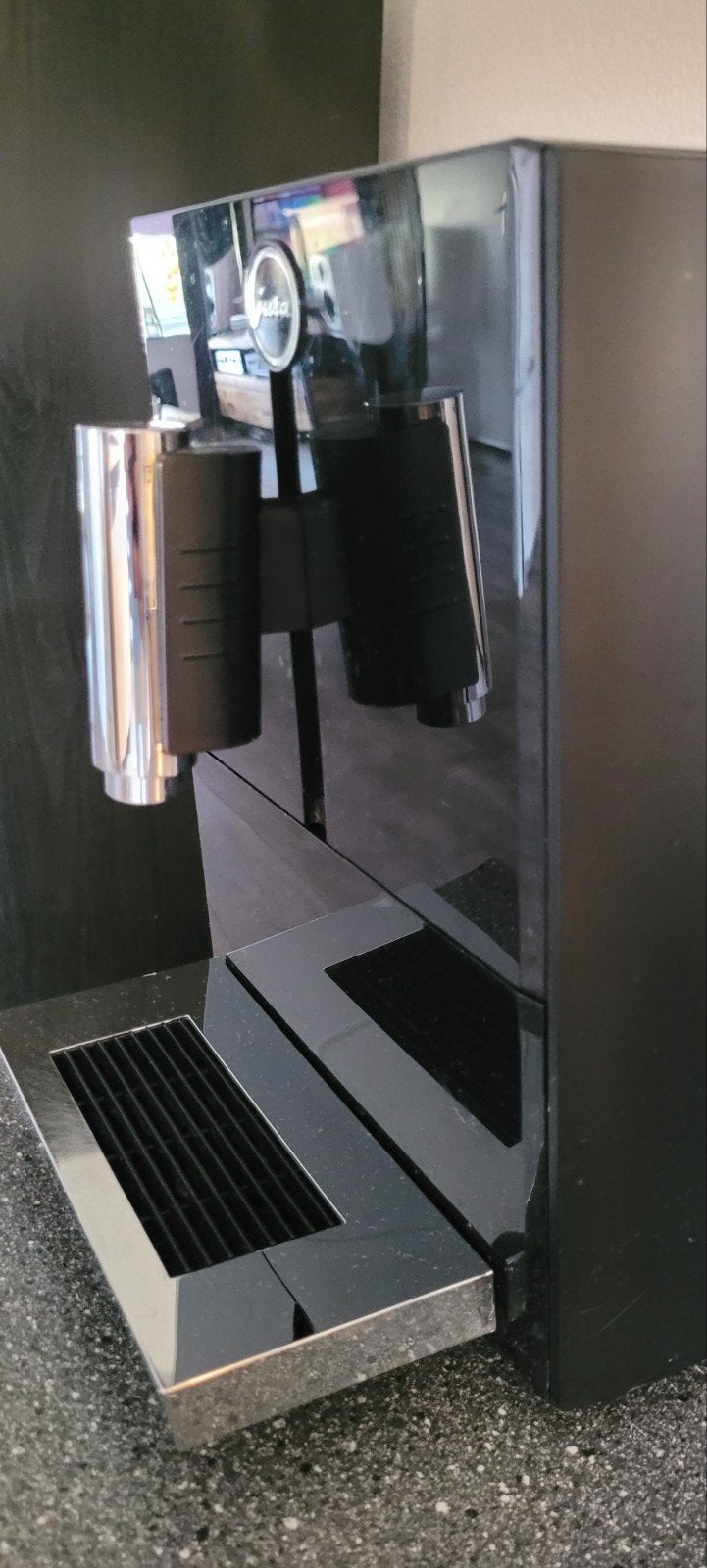Jura A1/A100 Volautomaat Koffiemachine - Zo goed als nieuw, Afneembaar waterreservoir, Koffiemachine, Zo goed als nieuw, 2 tot 4 kopjes