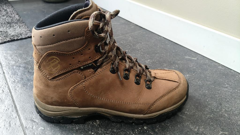 Meindl dames Berg/Wandelschoenen maat  41,5 is 7,5, Verzenden, Zo goed als nieuw, Schoenen