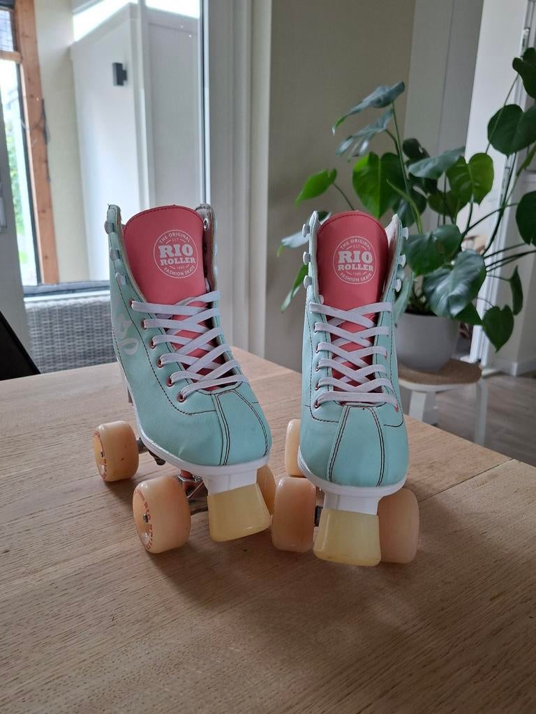rio roller ( rolschaatsen ), Ophalen, Zo goed als nieuw