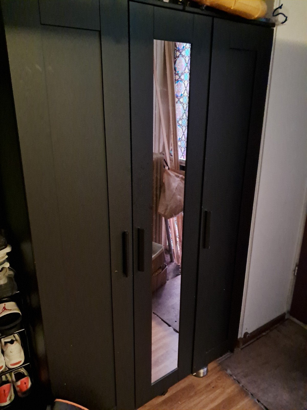 Ikea Brimnes kast zwart 3 deurs.met spiegel, Ophalen, 25 tot 50 cm, 100 tot 150 cm, 150 tot 200 cm